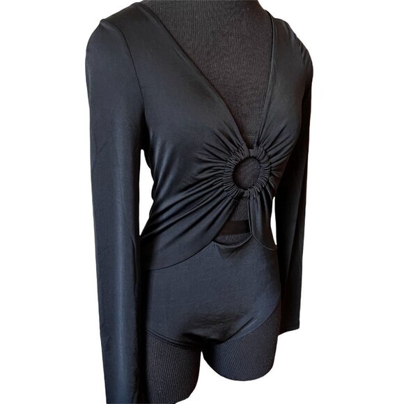 MINKPINK Fez Ruched Ring Bodysuit in Black Women’s Size 4 NWT Retail Price: $79 - Picture 6 of 9